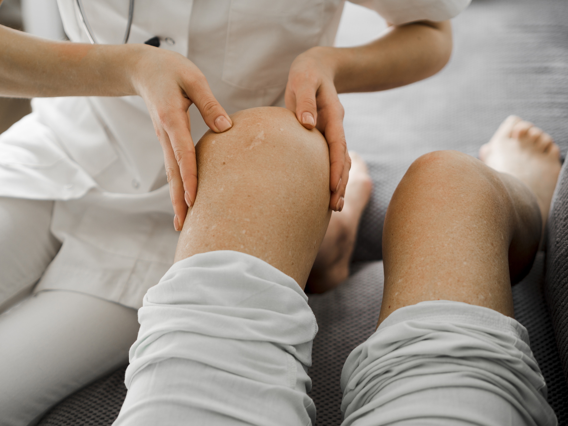 Fisioterapia y prótesis de rodilla